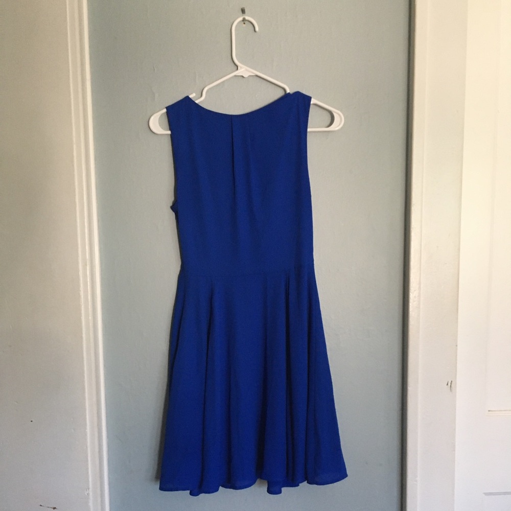 Blue Keyhole Cocktail Dress | XS - Picture 3 of 7